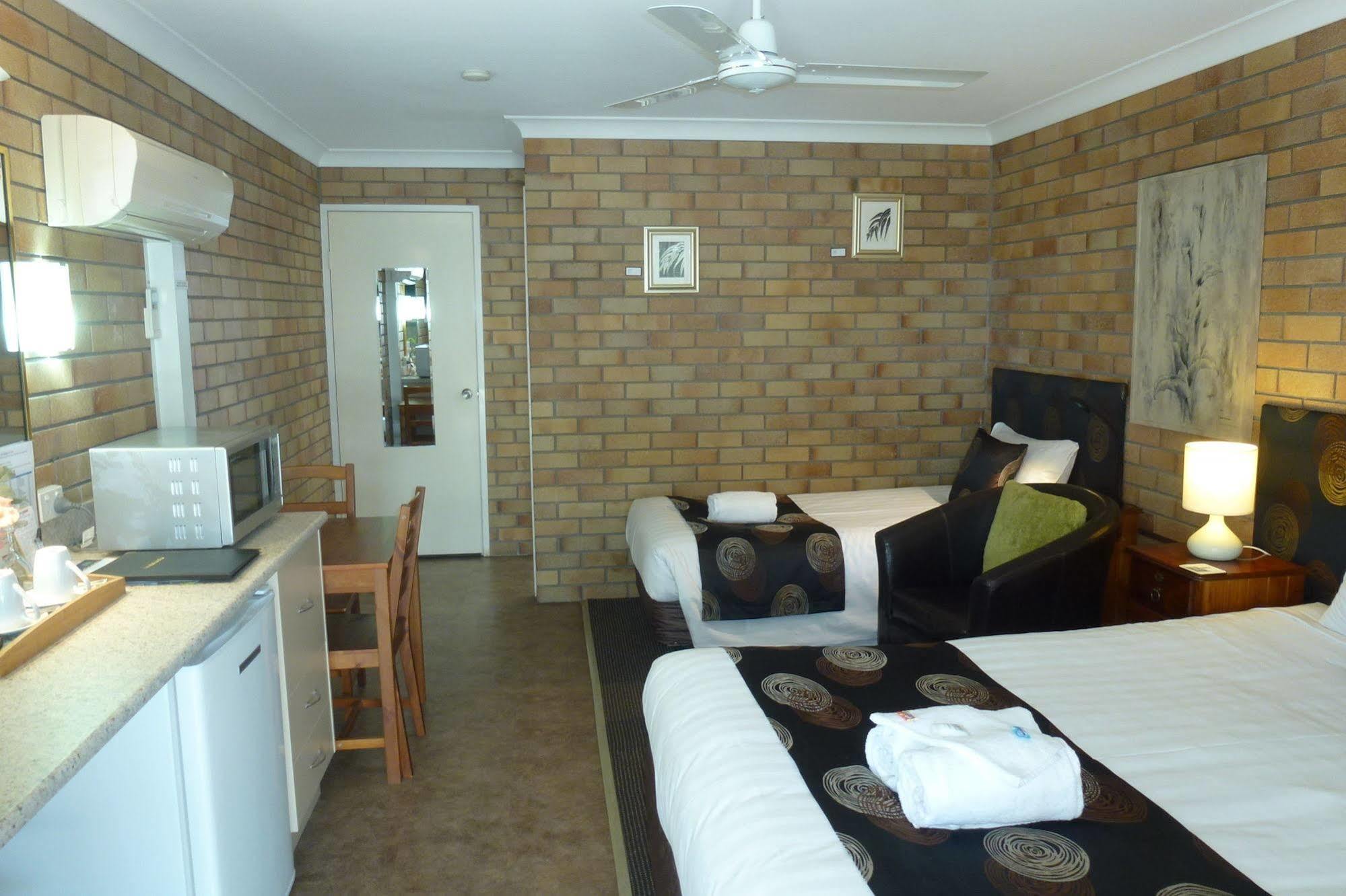 וורוויק City View Motel מראה חיצוני תמונה