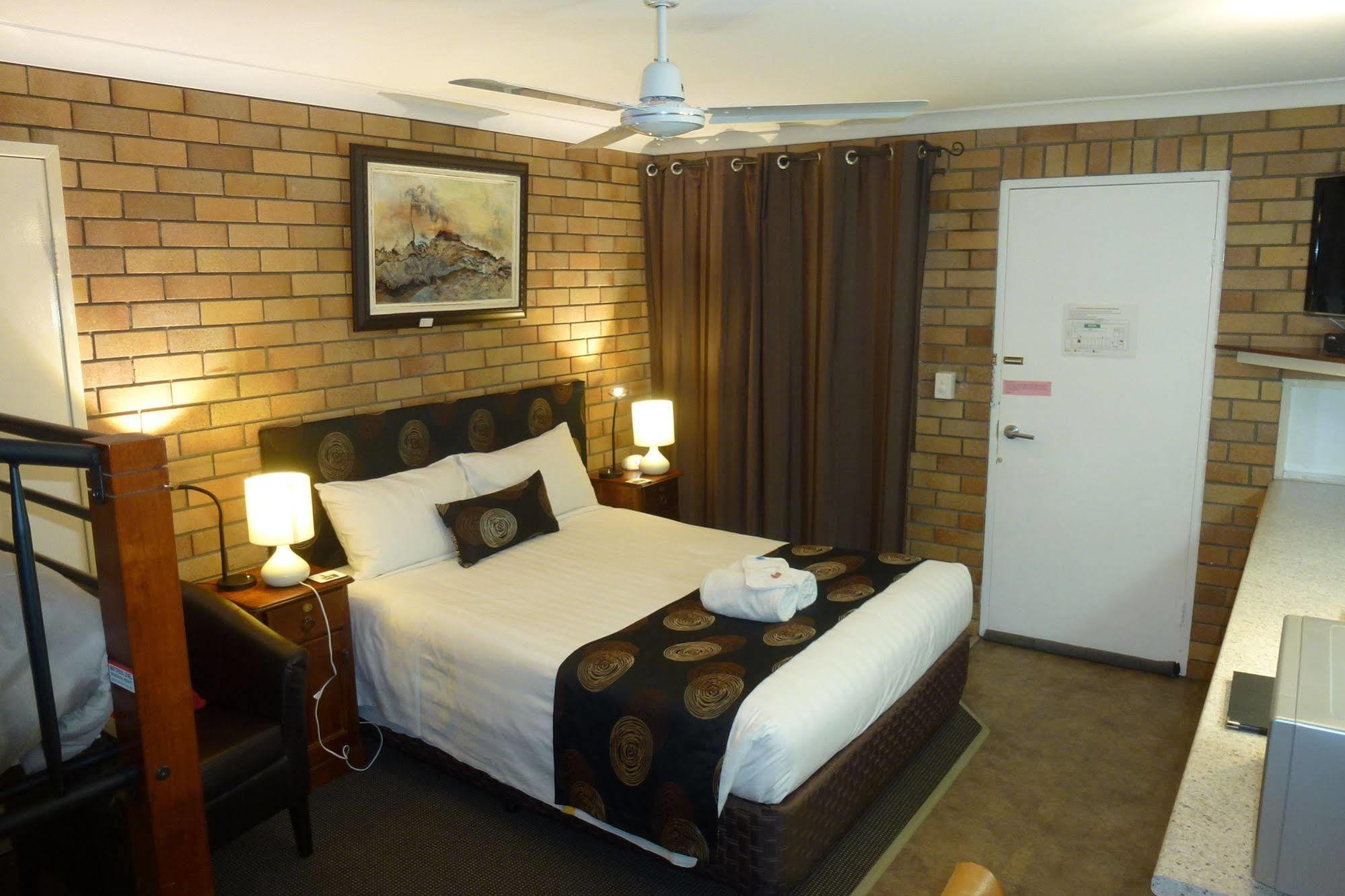 וורוויק City View Motel מראה חיצוני תמונה