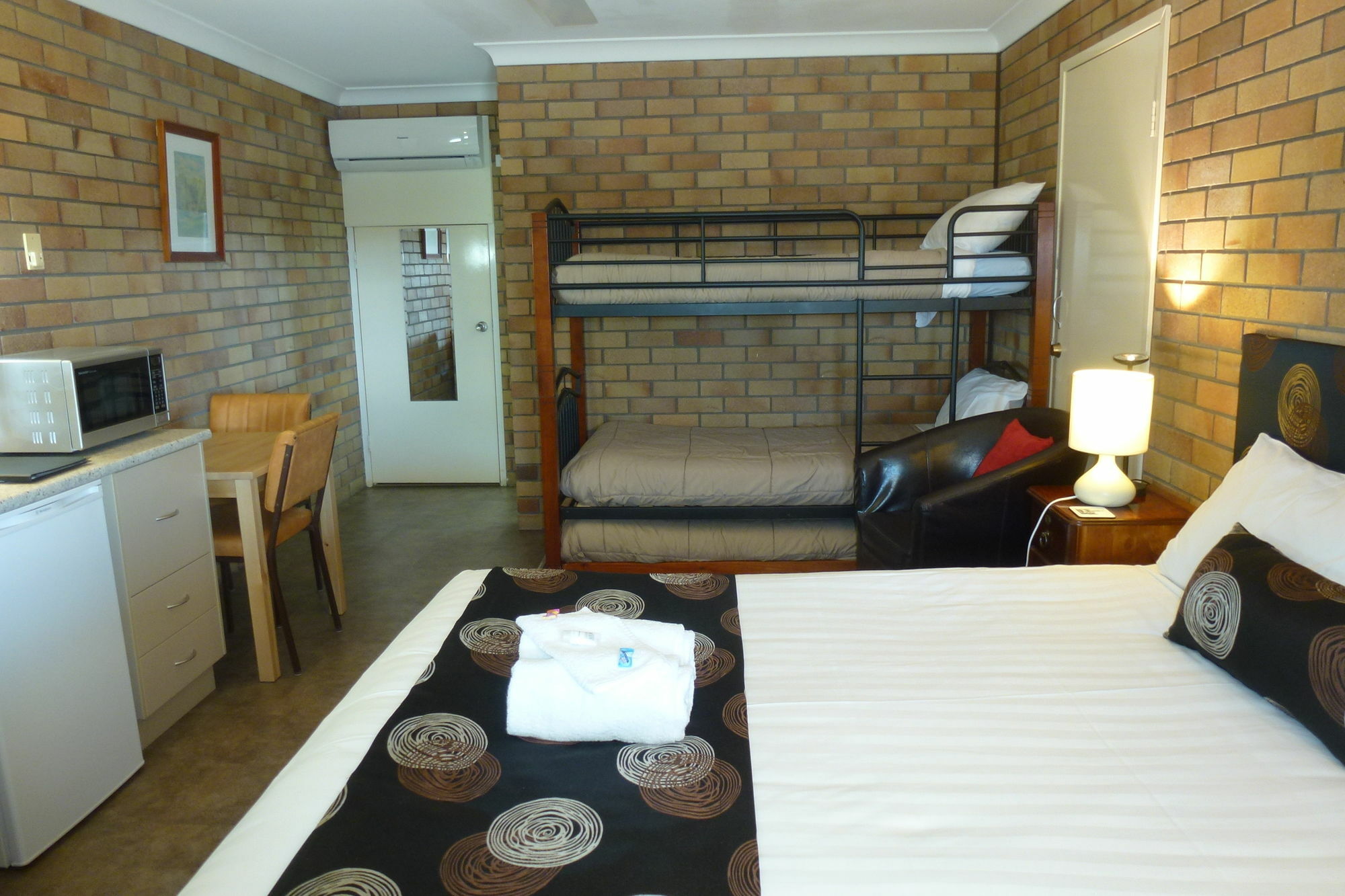 וורוויק City View Motel מראה חיצוני תמונה